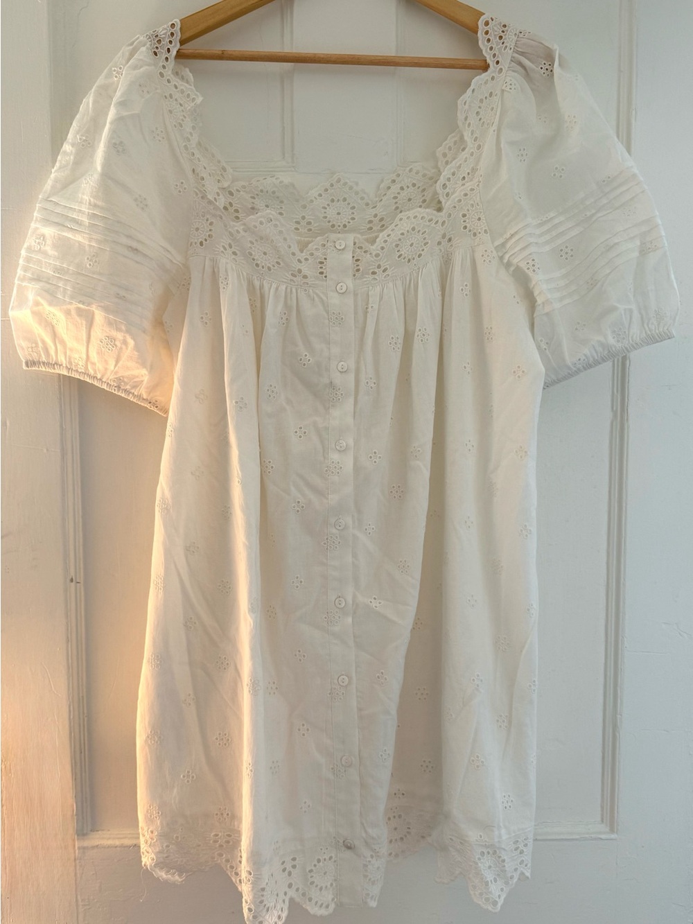marea by Liz Joy Liza Dress, cotton, eyelet button front - Picture 3 of 5